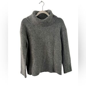 Banana Republic gray turtleneck cowl neck sweater